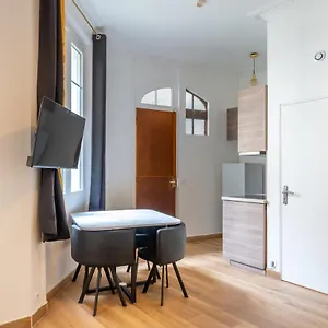 Metro Alexandre Dumas Appartement